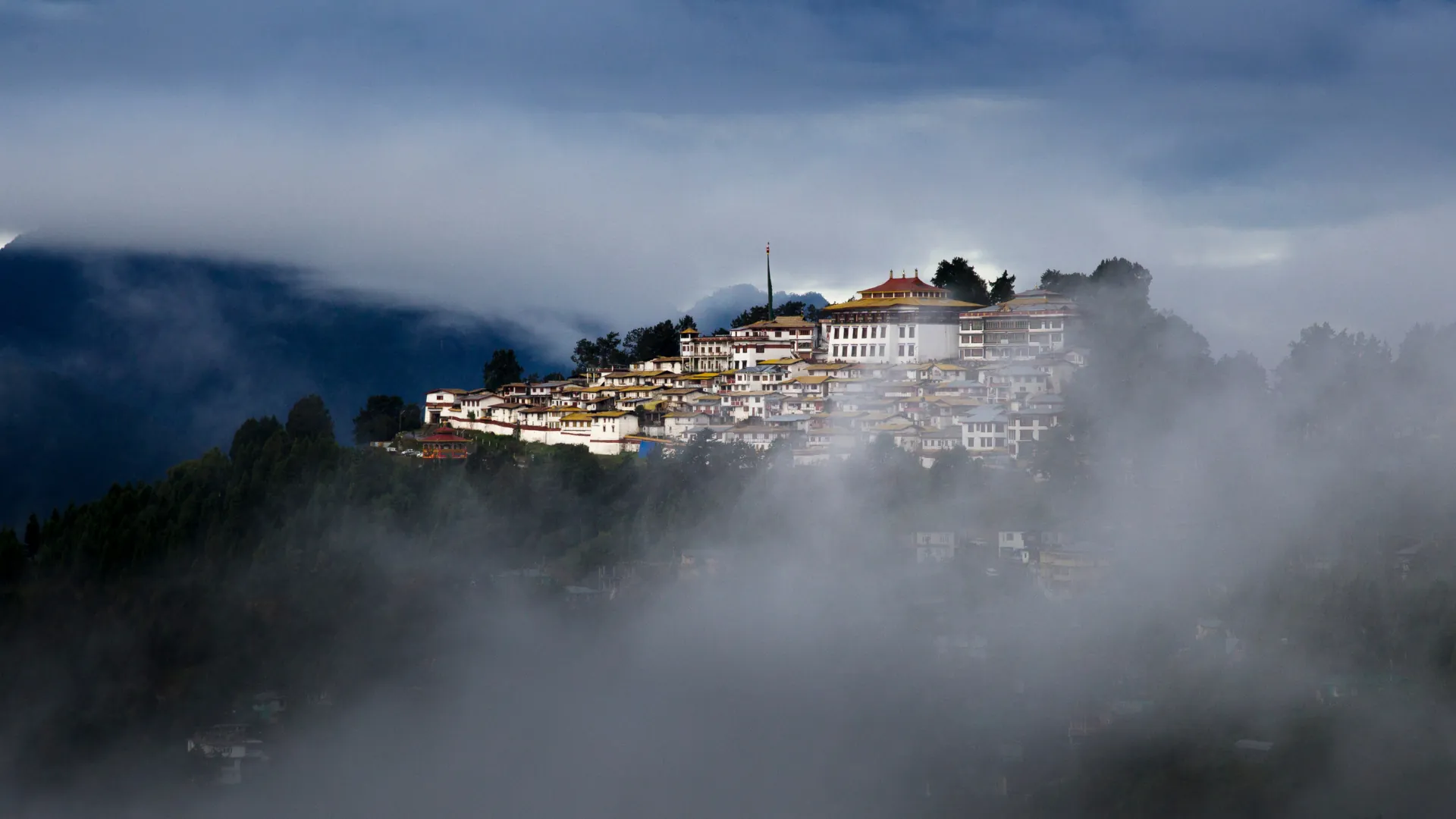 Arunachal Pradesh Tour 8 Nights - 9 Days Experience